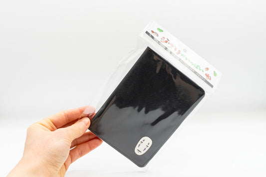 קולקציית כיסויי דרכון של סטודיו ג׳יבלי